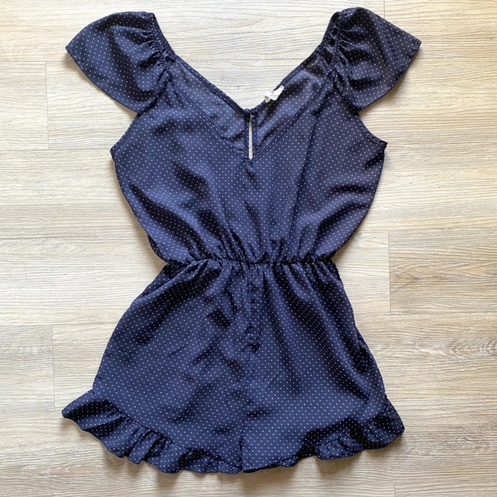 URBAN OUTFITTERS POLKA DOT RUFFLE ROMPER
